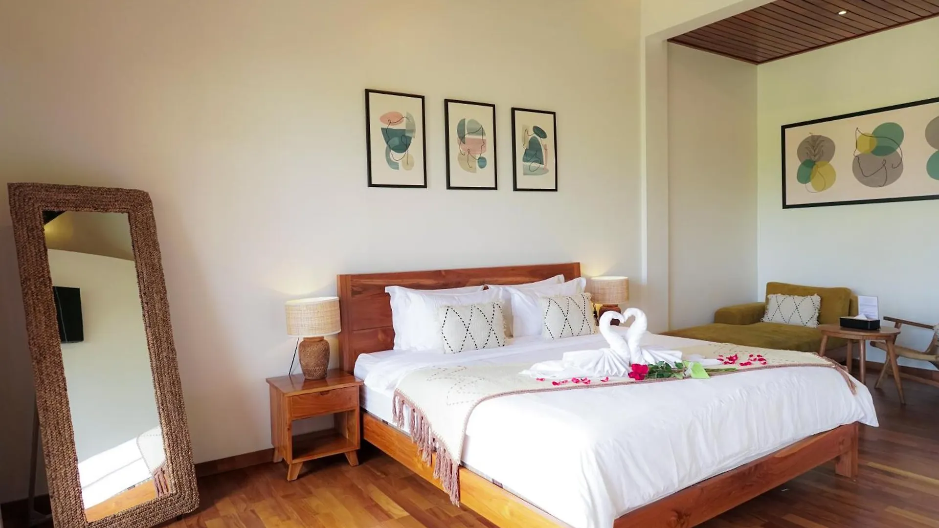 Bed & Breakfast Tropical Beach House Bali Seminyak  Indonesia
